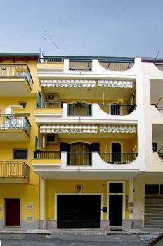 Casa Famiani Bed & Breakfast Letojanni Exterior photo